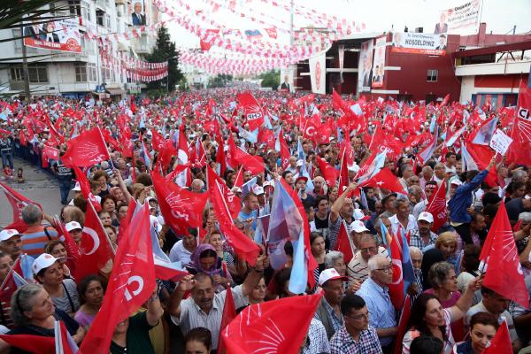 Kılıçdaroğlu: Davutoğlu; Erdoğan, Kılıçdaroğlu halk için çalışır (2)
