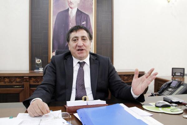 Sınırda bekleyen Suriyelilerin geçişlerine izin verildi (2)