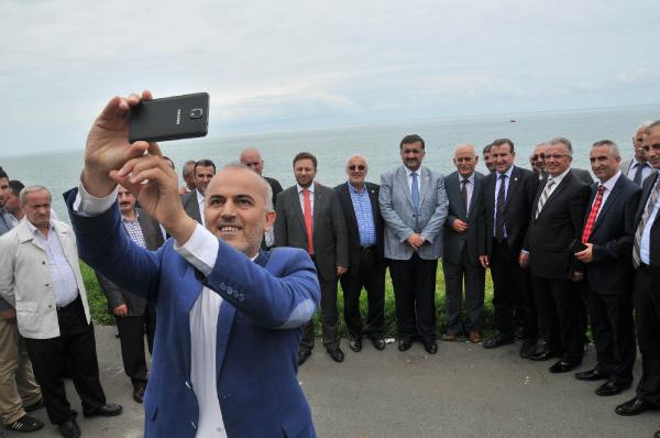 Rize- Artvin Havalimanı'nın deniz dolgusu için 100 milyon ton taş kullanılacak