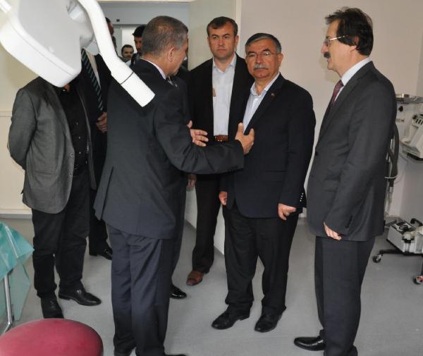 Bakan Yılmaz: Muhalefetin yapma gücü yok, eleştirme gücü var