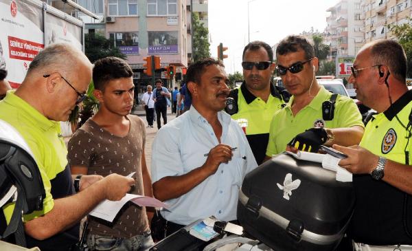 Yolcu dolu midibüsün şoförü alkollü çıktı