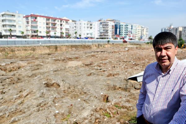 Antalya'da Seçim Kurulu, Ak Partili başkanın toplantısını iptal etti
