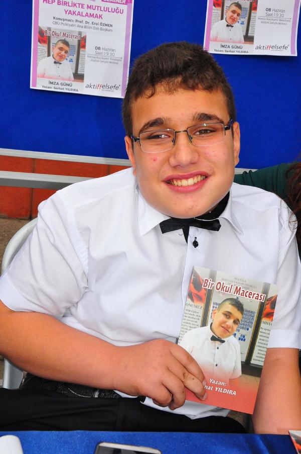 Özel çocuktan polisiye tarzda kitap