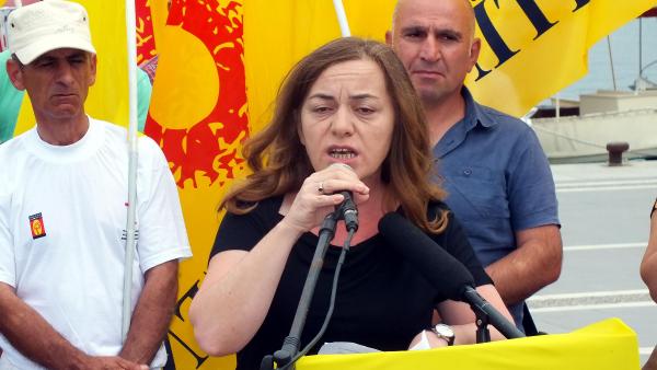 Marmaris'te kadına yönelik şiddet protesto edildi