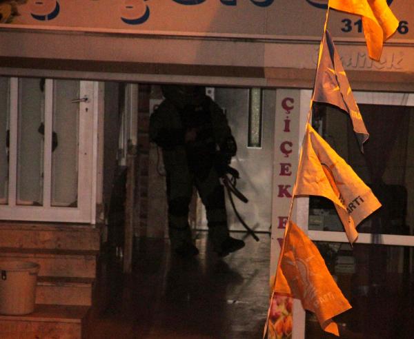 Bomba paniğine yol açan çanta boş çıktı