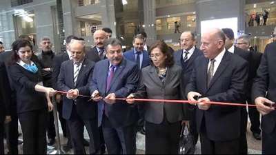 Başsavcı'dan "Adliyede Yakalanan Suç Aletleri Sergisi"ne kurdeleli açılış