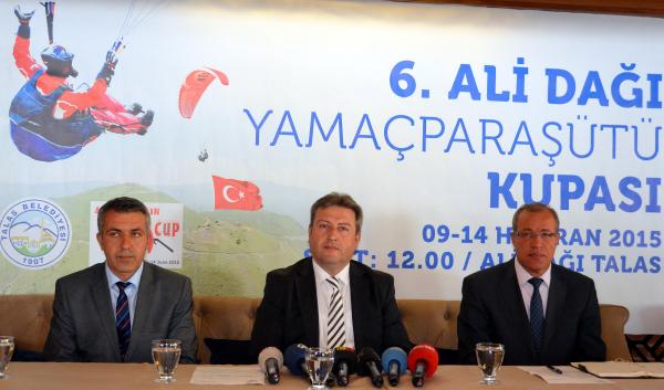 Uluslararası Ali Dağı Yamaç Paraşütü Şampiyonası başlıyor