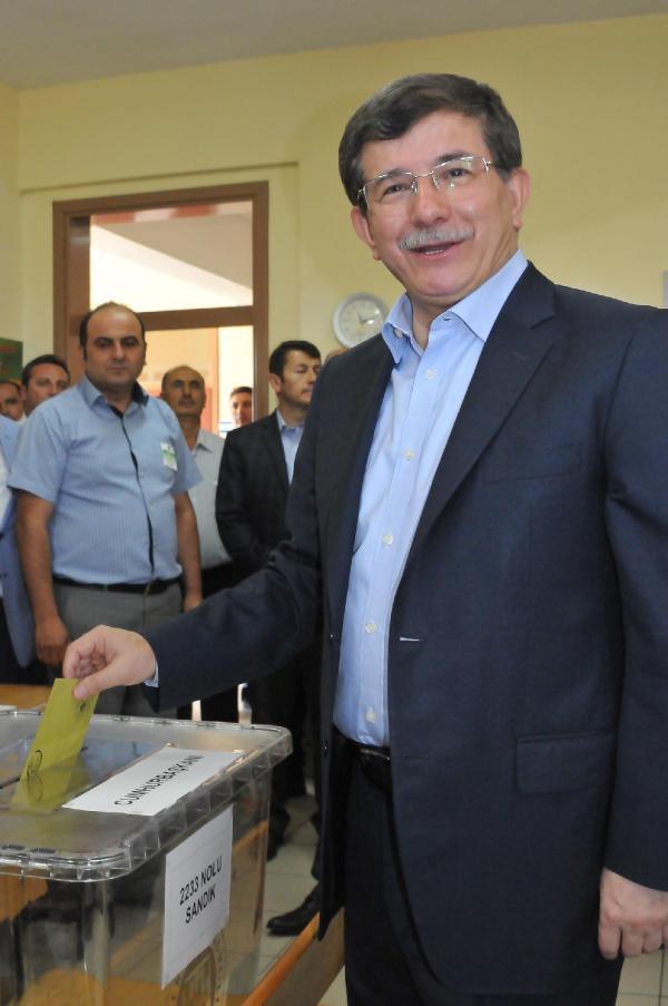 Başbakan Davutoğlu, final mitingini memleketi Konya'da yapacak