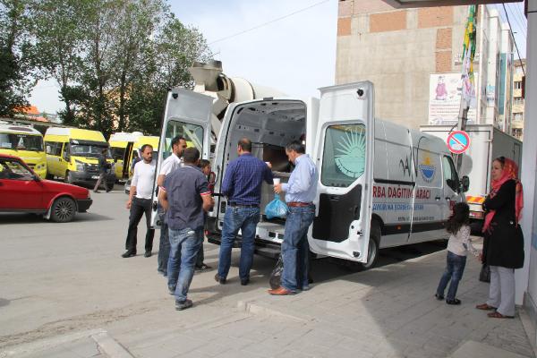 Mobil çorba dağıtım araçları hizmete başladı