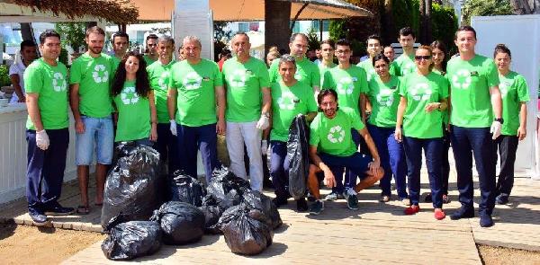 Bodrum'da fidan dikimi ve çevre temizliği