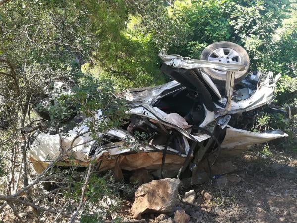 Gurbetçi çift taziye dönüşü uçuruma yuvarlandı