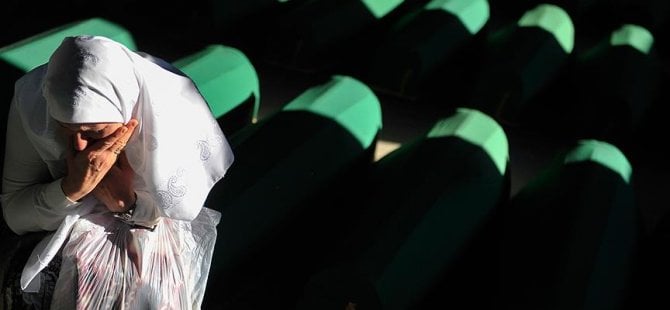 Srebrenitsa anneleri AİHM'e gitti