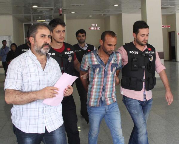 Hırsızlık şüphelilerini kovalayan polislerin aracı sulama kanalına uçtu