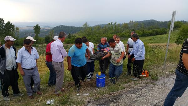 İşçi servisiyle otomobil çarpıştı: 8 yaralı