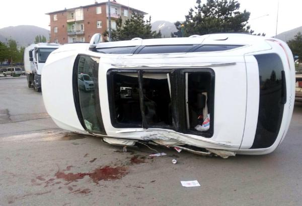 CHP'nin seçim aracı kaza yaptı, ilçe başkanı öldü
