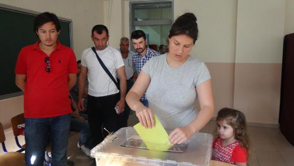 Trakya’da seçime yoğun katılım