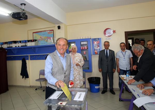 Topbaş oyunu Florya'da kullandı