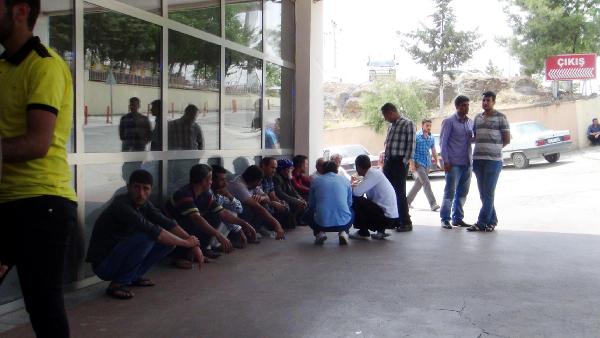Şanlıurfa’da sandık başında kavga: 15 yaralı