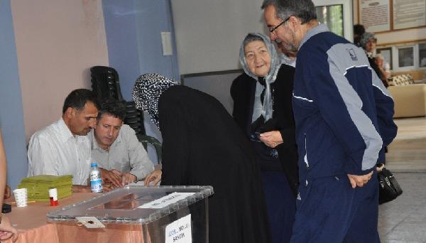 Çorum'da katılım yüksek