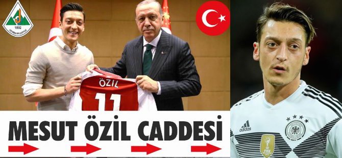 Memleketinde cadde tabelası değiştirildi