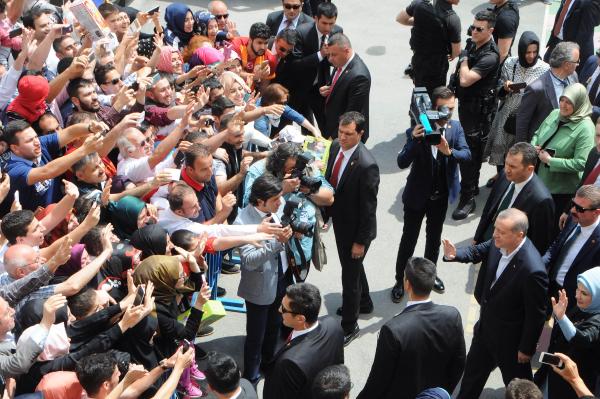 Cumhurbaşkanı Erdoğan oyunu kullandı (2)