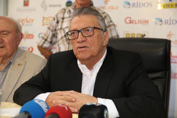 'Sanki papaz serbest bırakılmasın diye çıkış yaptılar'