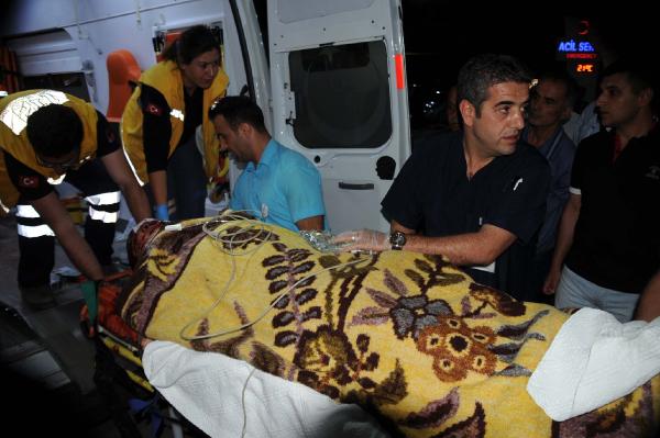 Tokat’ta asker taşıyan araç devrildi: 10 yaralı (2)