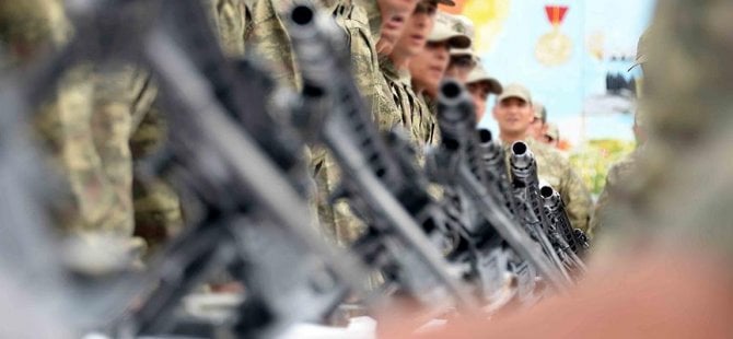 Yeni askerlik tasarısı gurbetçiyi vuracak