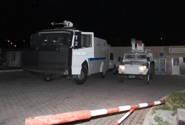 İzmir'de seçim kanununa uymayan 44 kişi hakkında işlem yapıldı