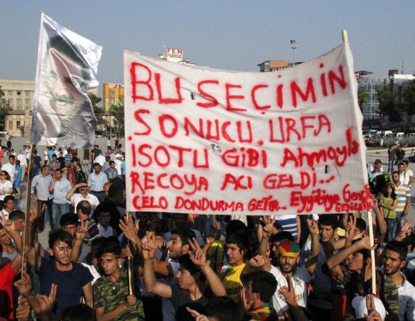 HDP Şanlıurfa'da kutlama yaptı