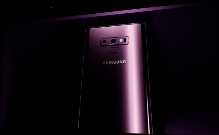 Samsung bombayı patlattı