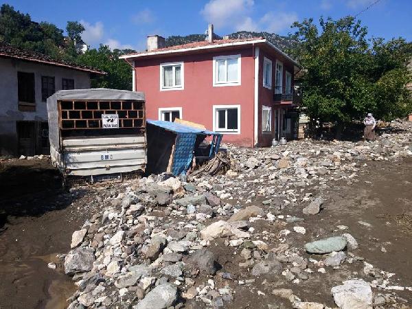 Kargı'da sel