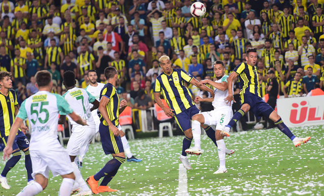 Fenerbahçe, sezona 3 puanla başladı