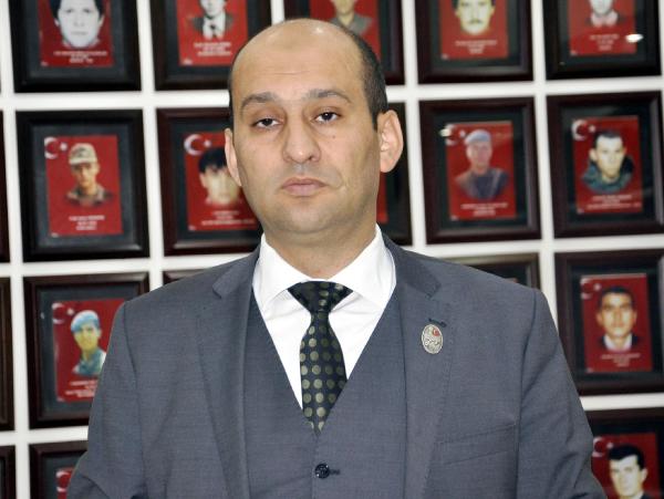 Şehit derneği başkanı: Şehitlerimizin kemikleri sızladı