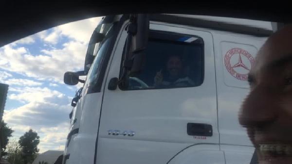Rusya’da Türk şoför trafikte Ersin Korkut’u görünce şaşırdı