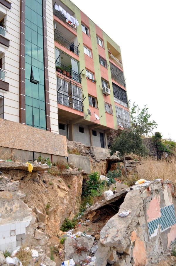 İki apartmana tahliye