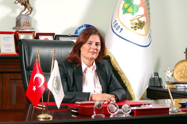 CHP'li Özlem Çerçioğlu'nun hukuk zaferi