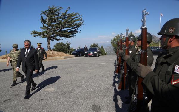 Şehit Teğmen Gönyeli’nin annesi Kezban Gönyeli: Sizleri gördükçe oğlumu hatırlıyorum (2)