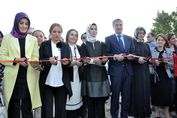 Sümeyye Erdoğan, KADEM'in Elazığ şubesini açtı