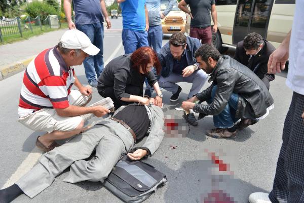 FOTOĞRAFLI // Avcılar Belediye Başkanı Dr. Benli, yaralıyı hayata böyle döndürdü
