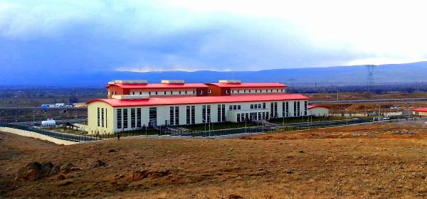 Kayseri'de sığınmacı ve mülteciler için kabul ve barınma merkezi yapıldı