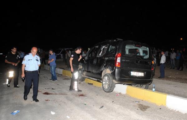 Düğünden dönen HDP yöneticileri kaza yaptı: 1 ölü, 3 yaralı