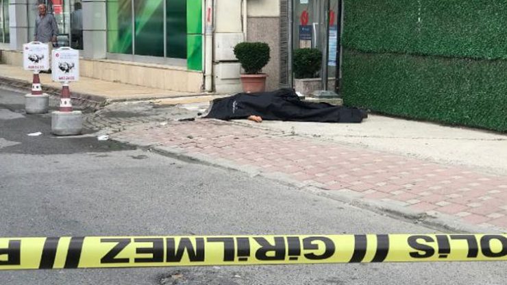 Polis ve astsubayın kavgası kanlı bitti