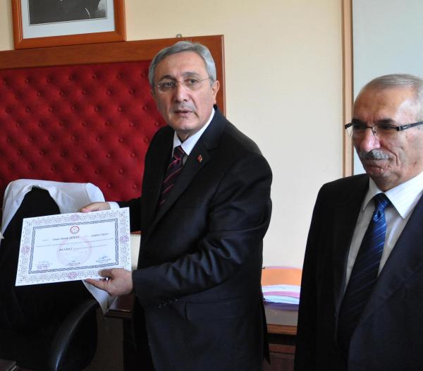 MHP'li Ayhan: AKP, Çözüm Süreci'ni sürdürüp sürdürmeyeceğini net olarak açıklamalı