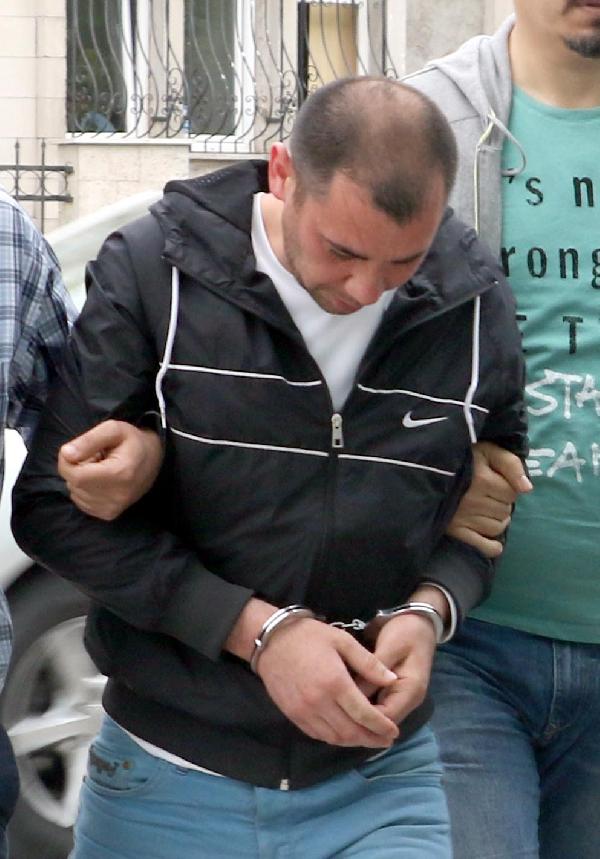 Uyuşturucu ticaretine 2 tutuklama