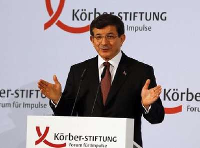 Davutoğlu: Terör tehdidinin her yerde olduğunu hatta, Paris’te bile olduğunu görüyoruz” (2)