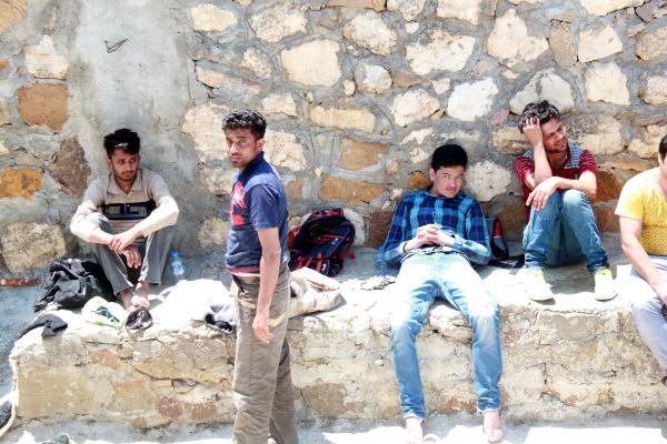 Bozcaada'da 38 kaçak yakalandı