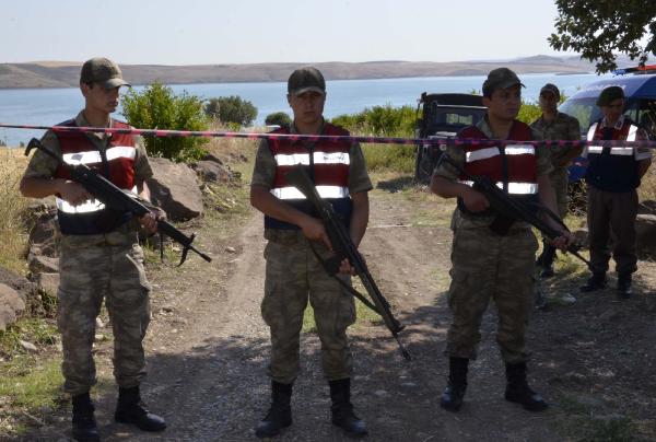 Siverek'te öldürülüp nehre atılan inşaat işçisinin cesedi 8 ay sonra çıkarıldı