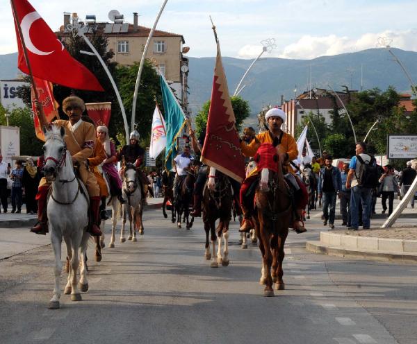 Tokat'ta atlı oyunlar festivali