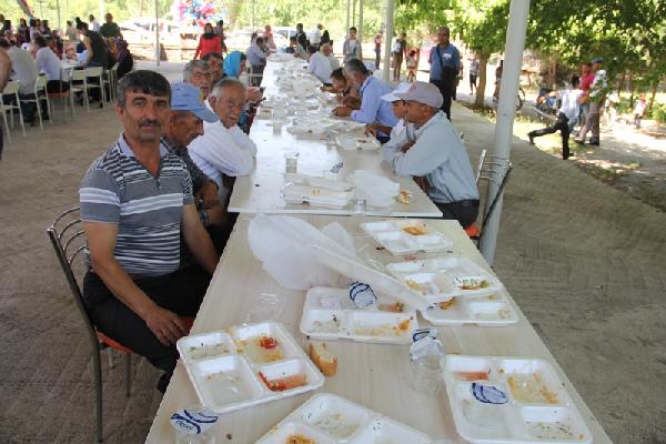 Kayısısız 'kayısı festivali' ilgi görmedi